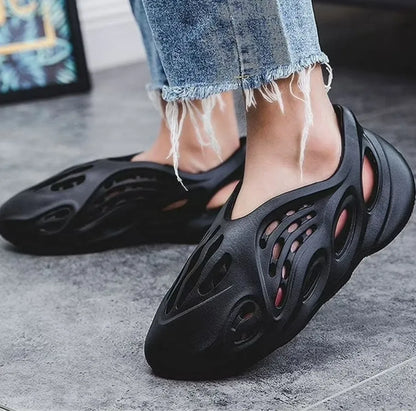 Vibe Clogs Soft, Comfortable and Dashing