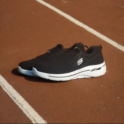 Gents Skechers Soft Comfortable For Walking, Jogging, Running, Gym