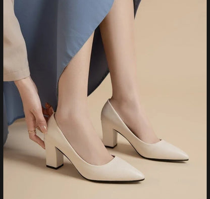 Women Block Heels Sandal Easy to Walk Comfortable Heels Sandal Best For Women Fashion