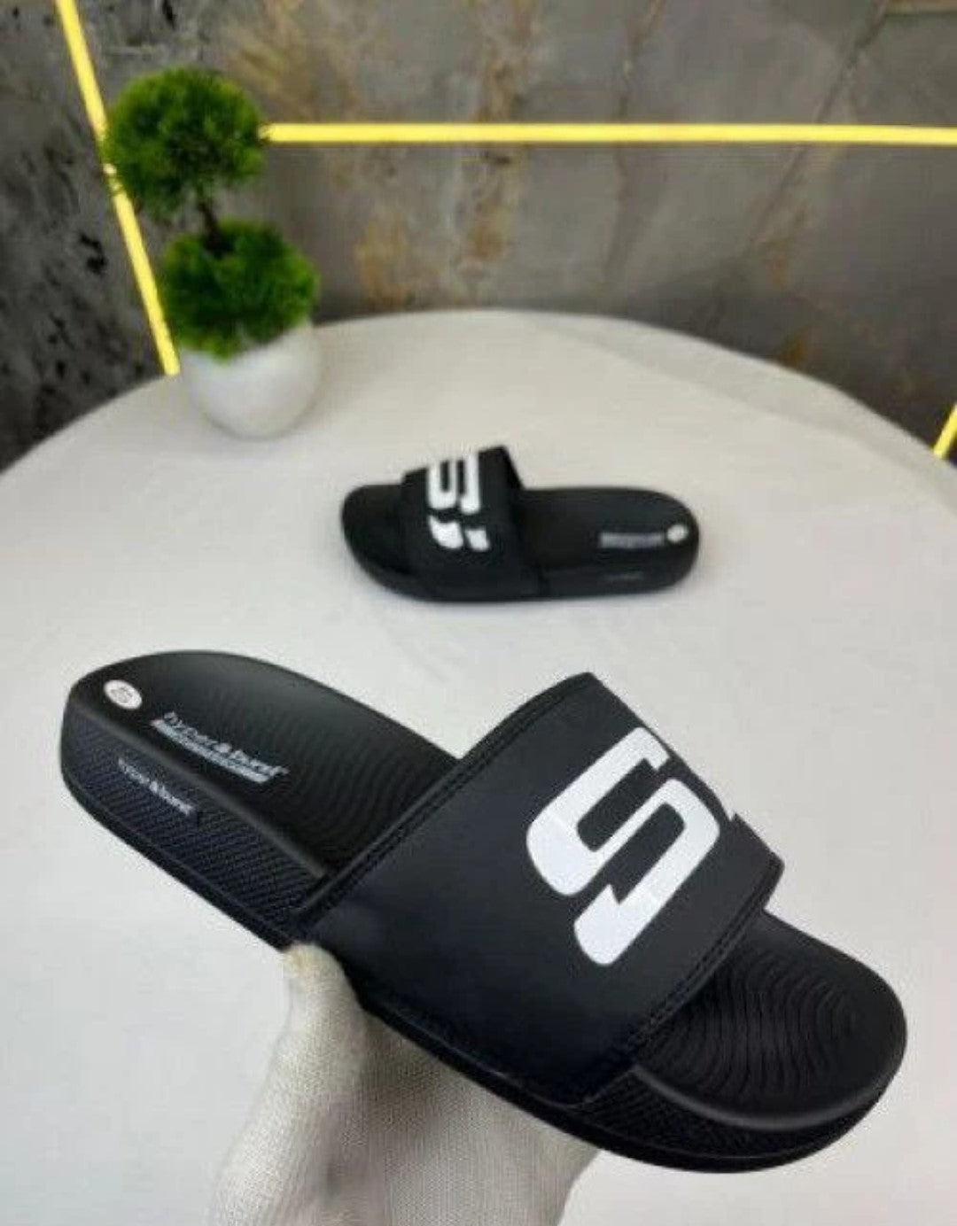 Men's Skechers Slippers Premium Quality
