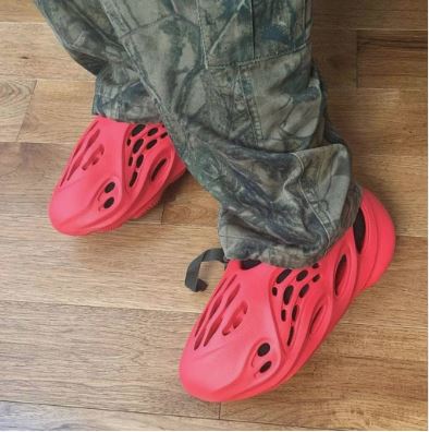 Kids Yeezy Clogs