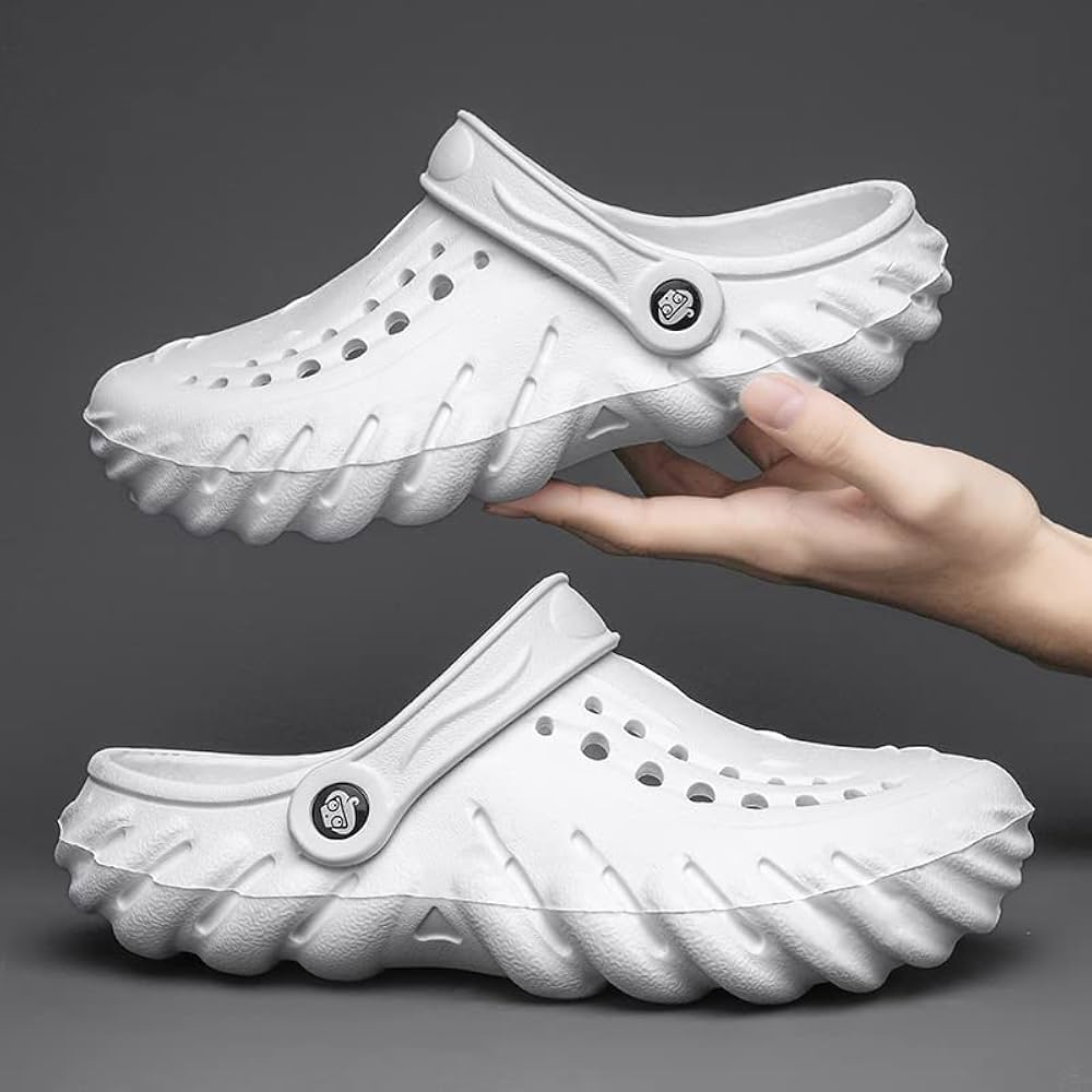 Deluxe Foam Clogs & Crocs for Mens