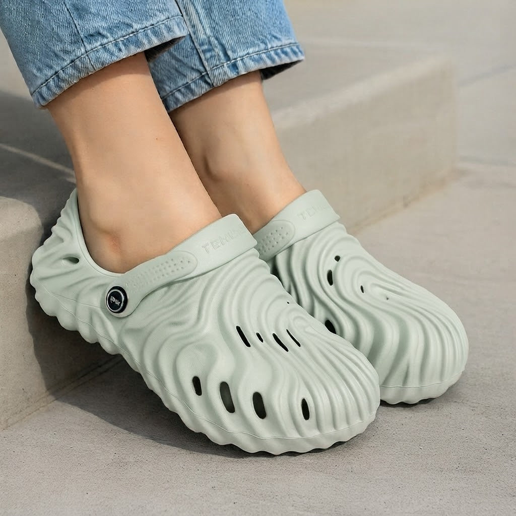 Vented EVA Women Comfort Clogs